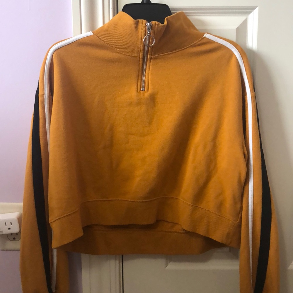 H&M cropped zip up